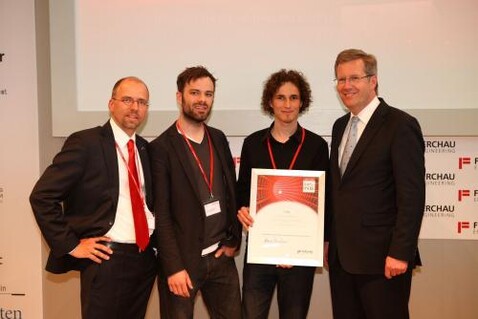 Best Practice Der Kunstwettbewerb Innovativer Kunstpreis Sucht Neue Schwarmentwickler